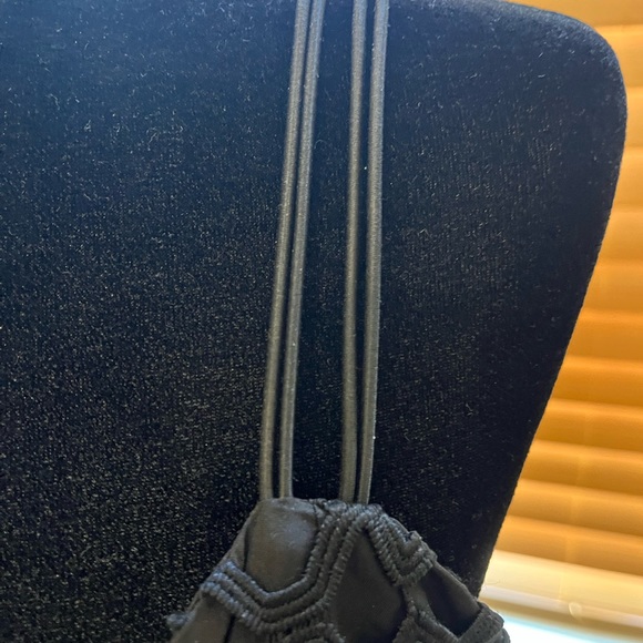 Black occasion dress. Size 6 - Picture 3 of 7